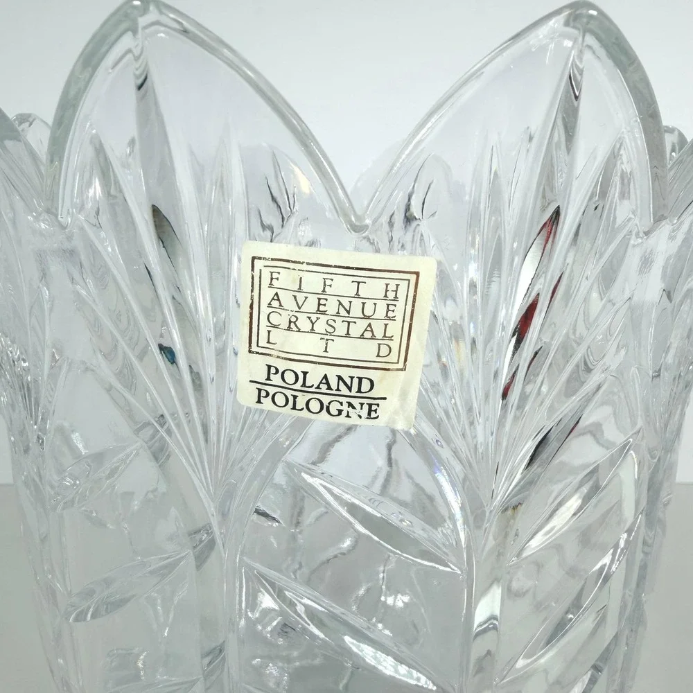 Fifth Avenue Crystal Vase Poland Tulip Flower Petal Design‎ Heavy Glass Decor